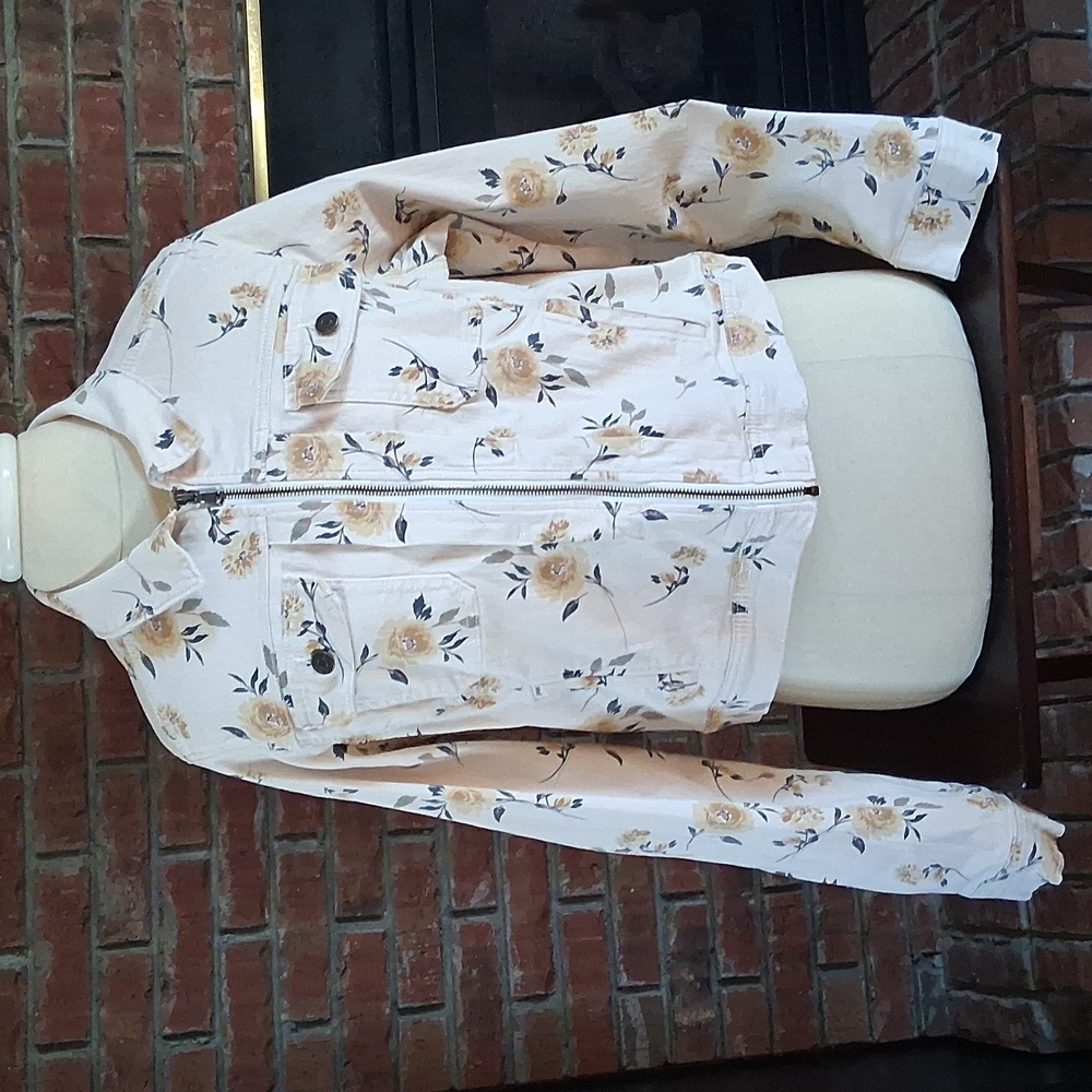 Sonoma Floral Tan Everyday Jacket